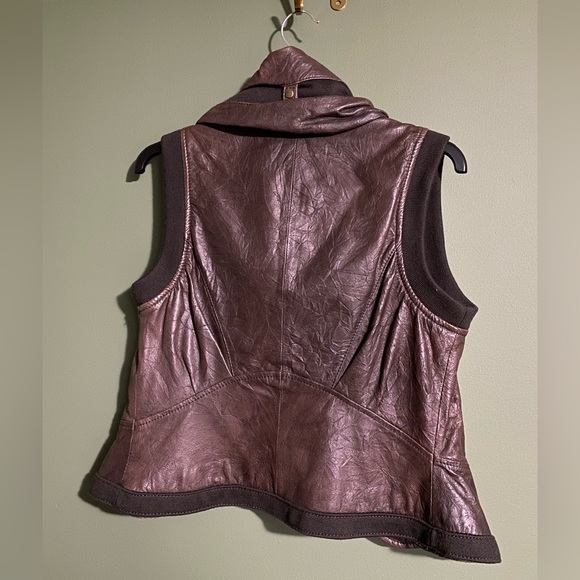 Brown Genuine Leather Vest - Picture 2 of 3